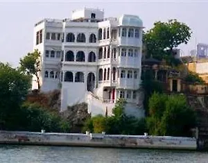 wonder-view-palace.udaipurhotels.org/